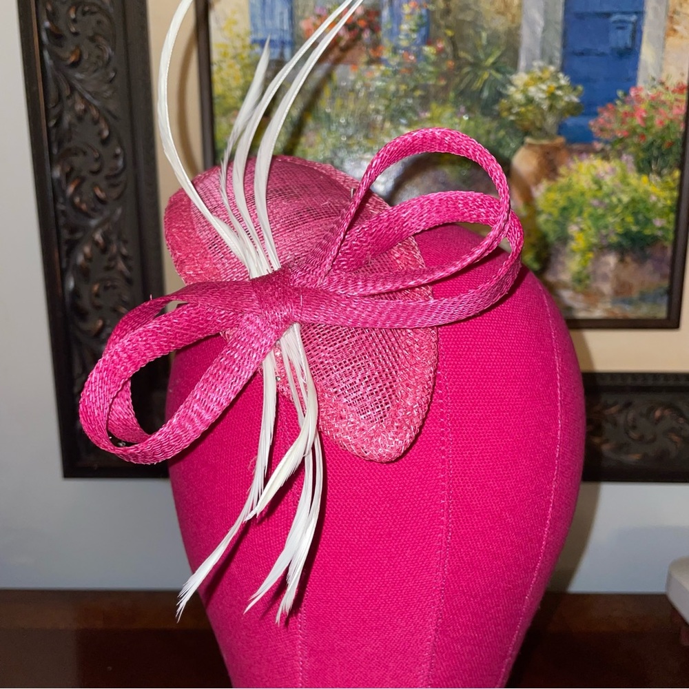 Kentucky Derby Pink sinamay and feather fascinator